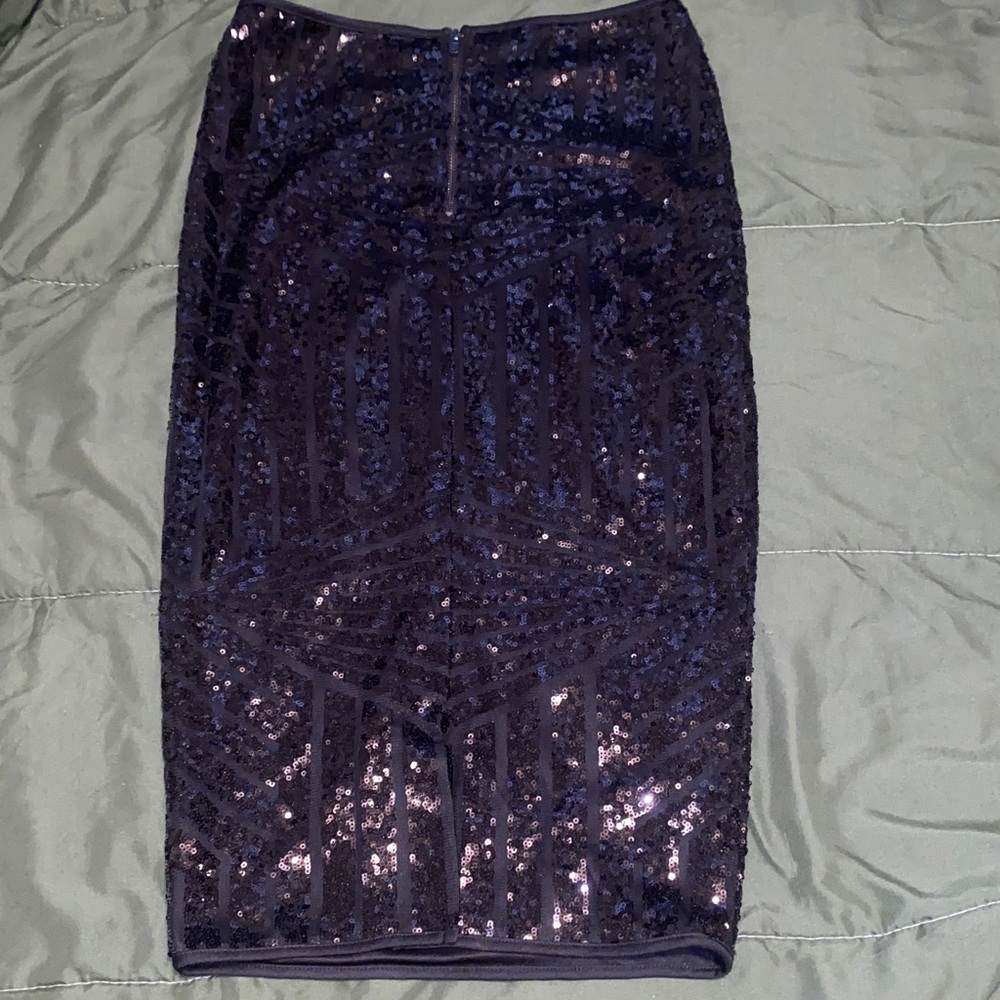 Soprano Sequin Pencil Skirt